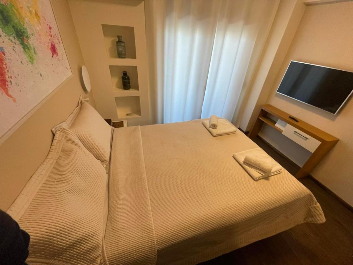 Vip Skg Central Apartment Thessaloníki Ngoại thất bức ảnh